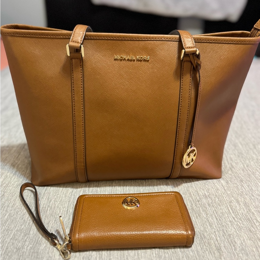 Michael Kors Purse and Wallet